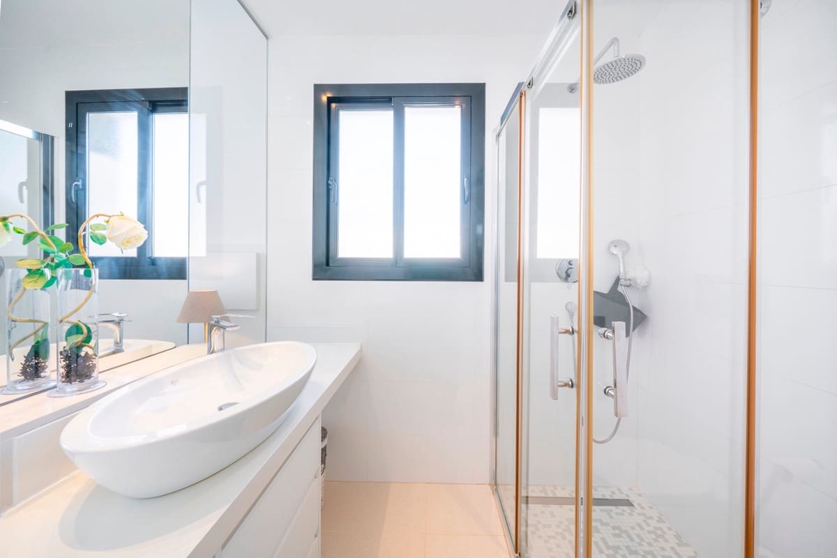 3 Zimmer Villa zu verkaufen in Ciudad Quesada mit Pool Garage - 399.000 € (Ref: 9959038)
