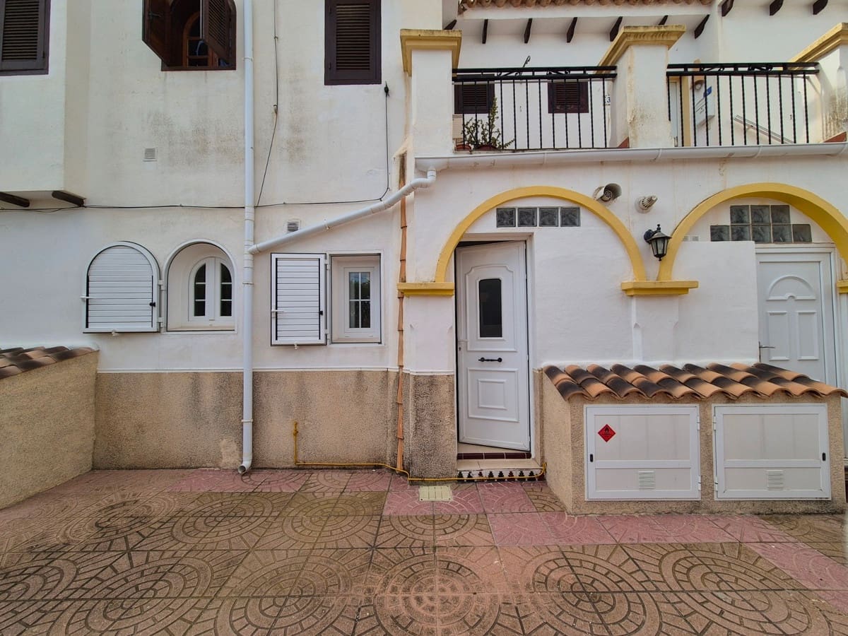 1 chambre Appartement à vendre à Villamartin avec piscine garage - 155 000 € (Ref: 9959042)