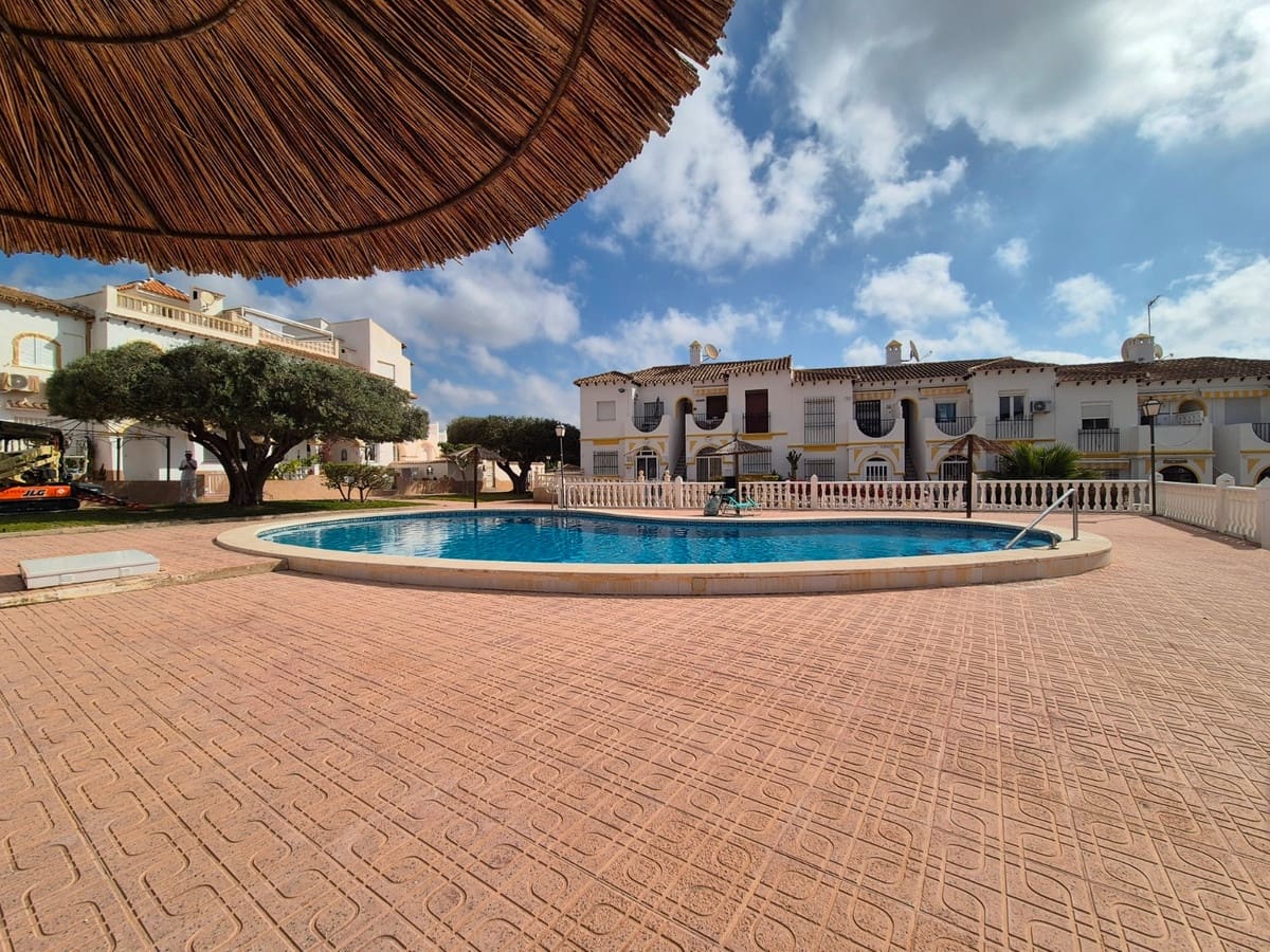 1 chambre Appartement à vendre à Villamartin avec piscine garage - 155 000 € (Ref: 9959042)
