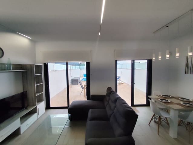 Chalet de 3 habitaciones en Pilar de la Horadada ciudad, Pilar de la Horadada en venta con piscina garaje - 292.000 € (Ref: 9966057)