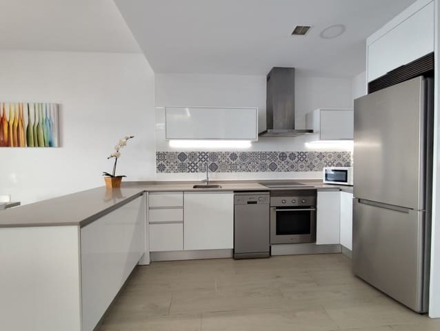 Chalet de 3 habitaciones en Pilar de la Horadada ciudad, Pilar de la Horadada en venta con piscina garaje - 292.000 € (Ref: 9966057)