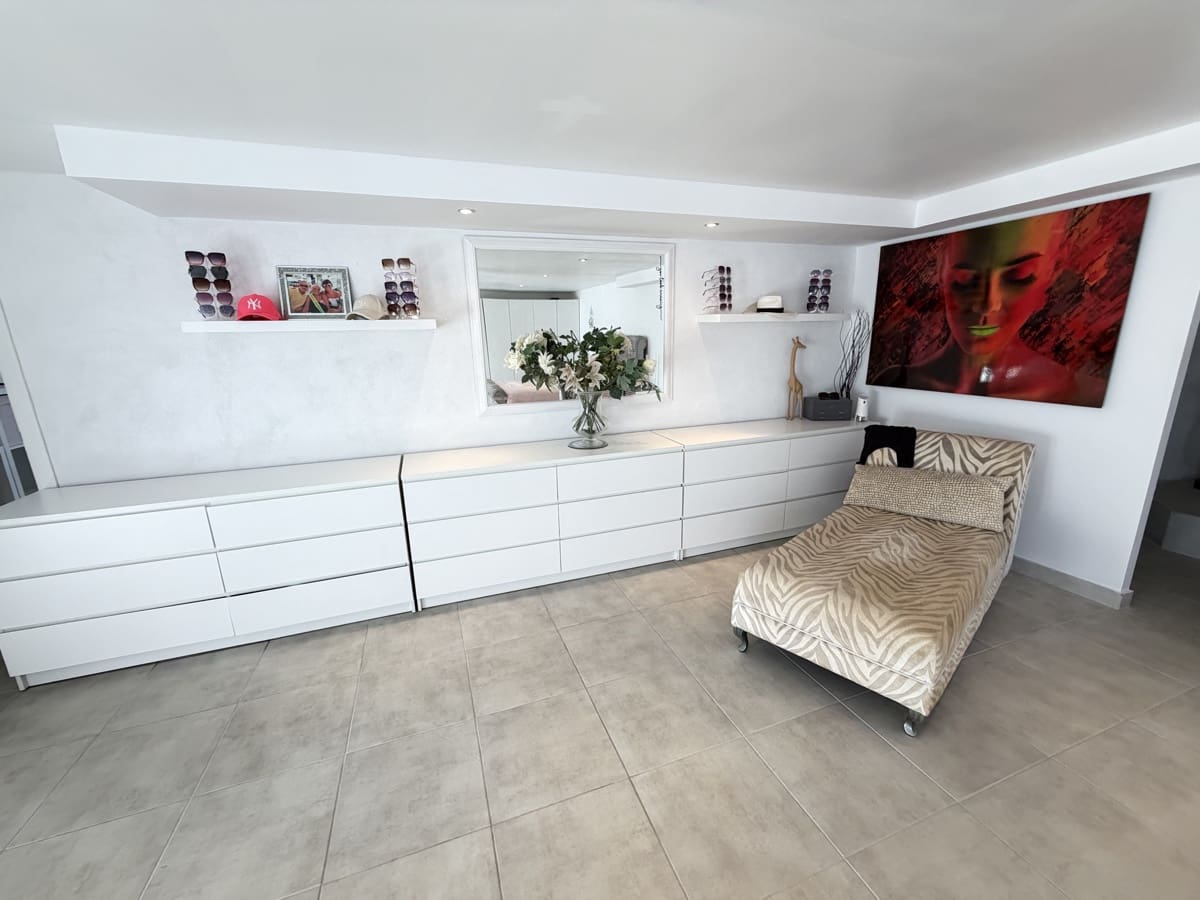 3 soverom Villa til salgs i San Miguel de Salinas med svømmebasseng - € 350 000 (Ref: 9966967)