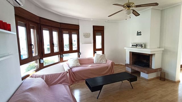 3 sypialnia Willa na sprzedaż w Algorfa z basenem garażem - 375 000 € (Ref: 9969260)