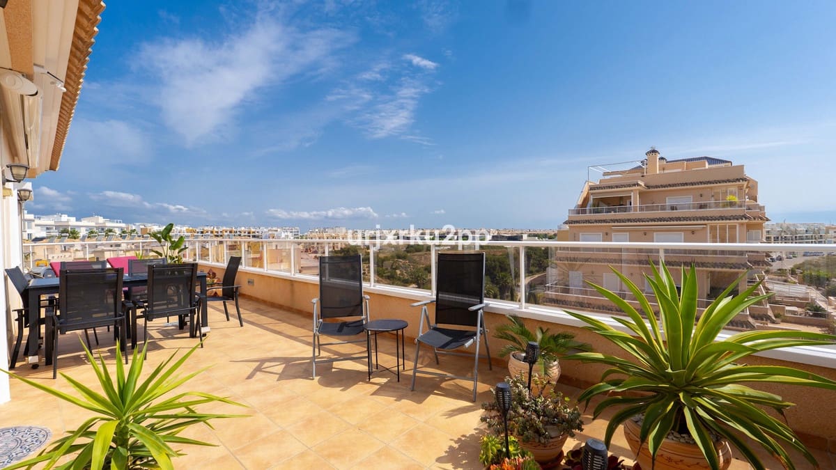 3 soveværelse Lejlighed til salg i Villamartin med swimmingpool garage - € 360.000 (Ref: 9969262)