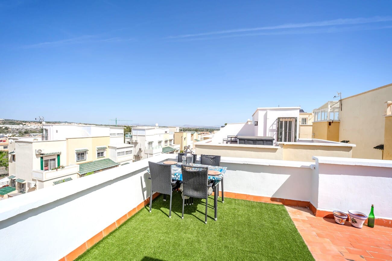 3 soverom Hus til salgs i Los Altos med svømmebasseng garasje - € 199 950 (Ref: 9969263)