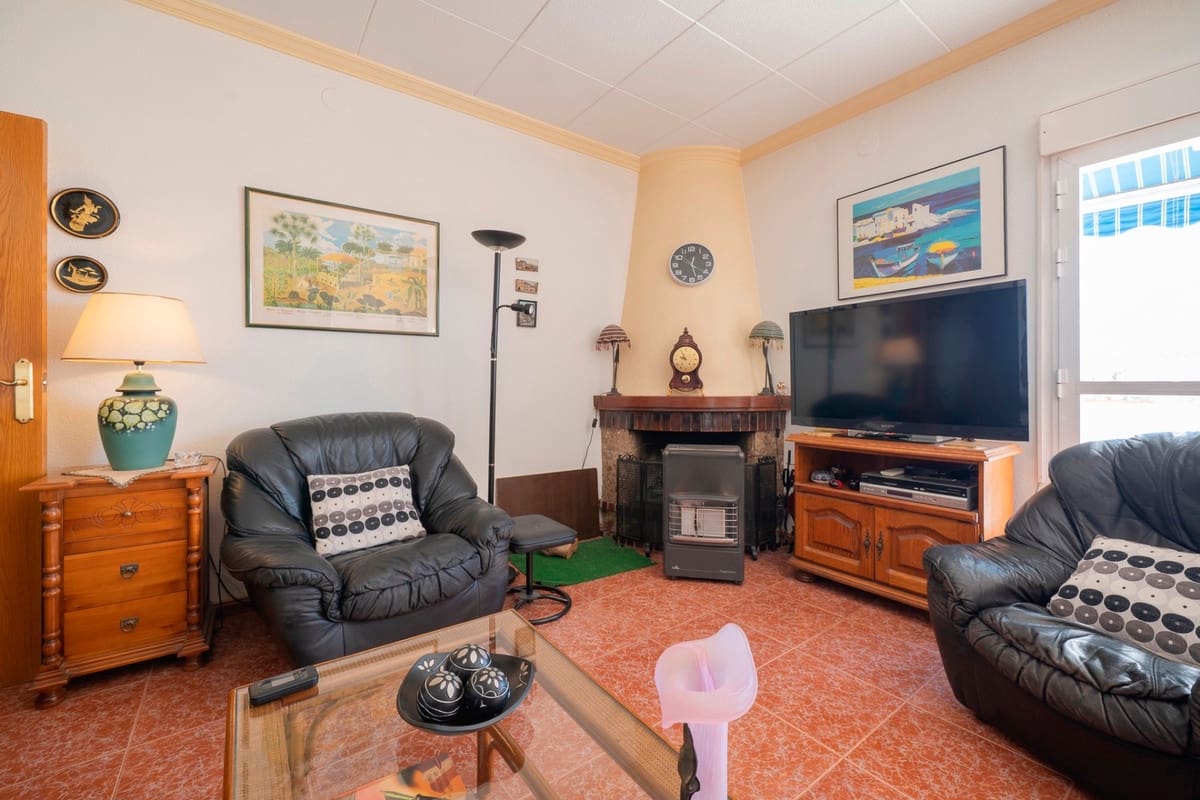 4 soverom Villa til salgs i Ciudad Quesada med svømmebasseng garasje - € 389 000 (Ref: 9969266)