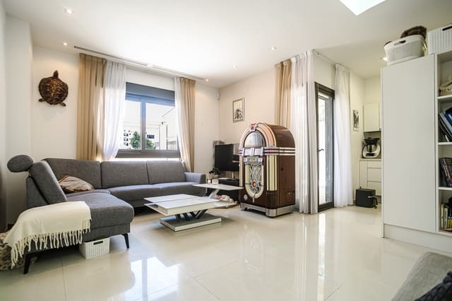 2 soveværelse Lejlighed til salg i El Edén, Guardamar del Segura med swimmingpool garage - € 299.000 (Ref: 9969268)