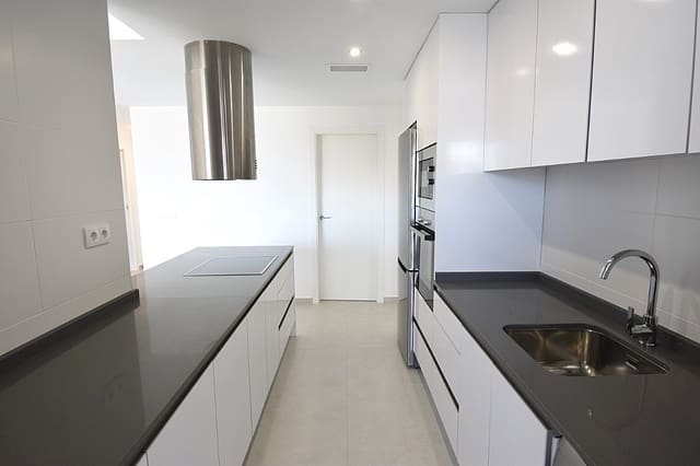 2 soverom Leilighet til salgs i Villamartin, Orihuela med svømmebasseng garasje - € 287 000 (Ref: 9969271)