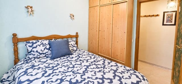 Apartamento de 2 habitaciones en Avenida Habaneras - Curva de Palangre, Torrevieja en venta con piscina - 135.900 € (Ref: 9973870)