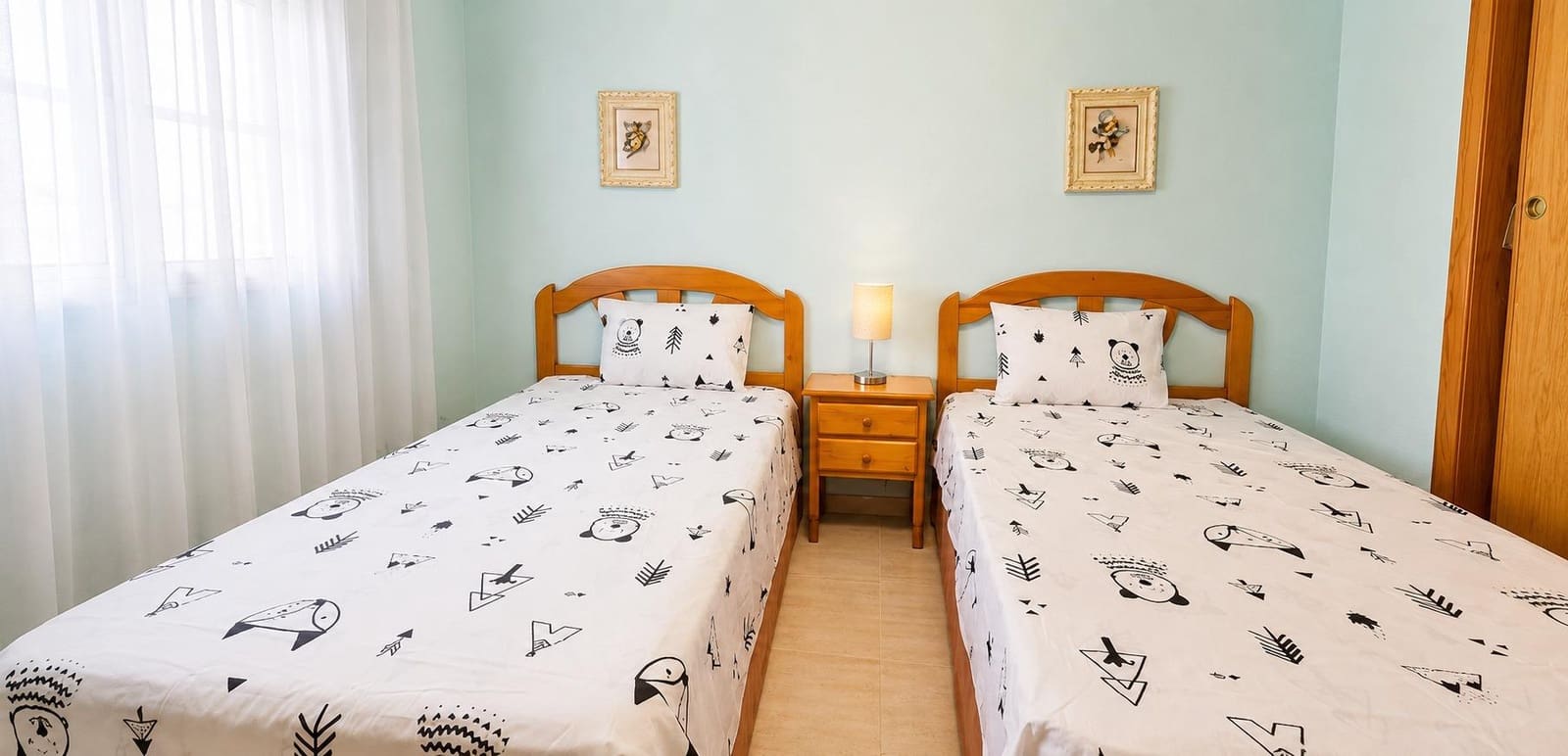 Apartamento de 2 habitaciones en Torrevieja en venta con piscina - 135.900 € (Ref: 9973870)