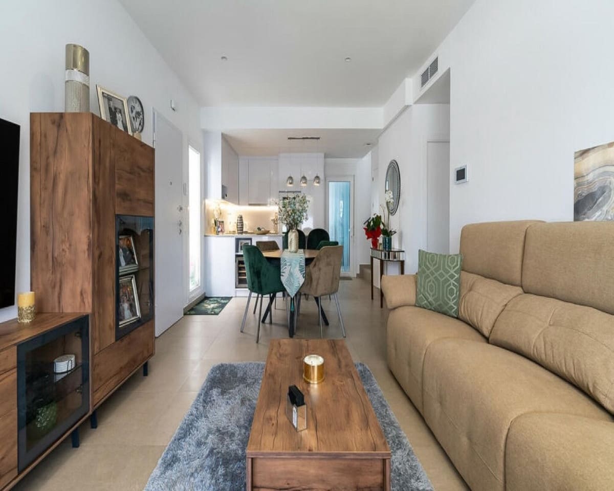 4 slaapkamer Villa te koop in San Pedro del Pinatar met zwembad garage - € 449.000 (Ref: 9976734)