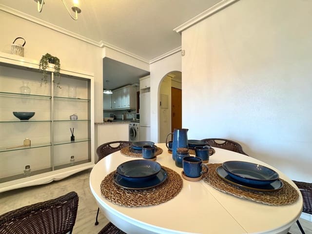 2 soveværelse Lejlighed til salg i Villamartin, Orihuela med swimmingpool - € 209.000 (Ref: 9976738)