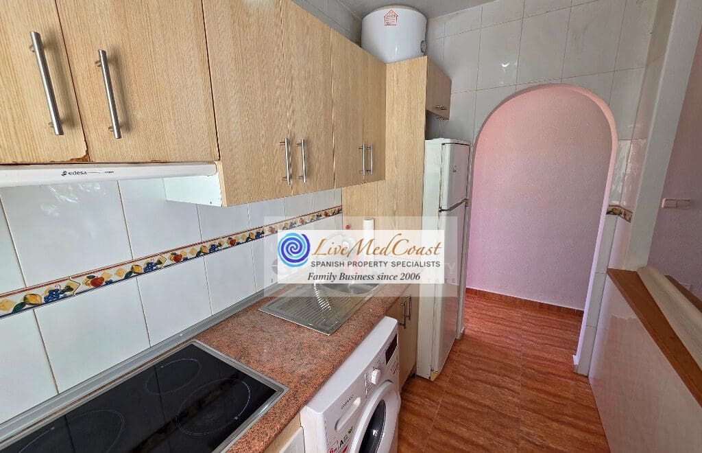 2 soverom Leilighet til salgs i Los Alcazares med svømmebasseng - € 139 000 (Ref: 9976740)