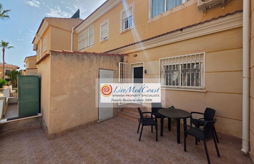 3 slaapkamer Huis te koop in Los Alcazares met zwembad - € 269.000 (Ref: 9976741)
