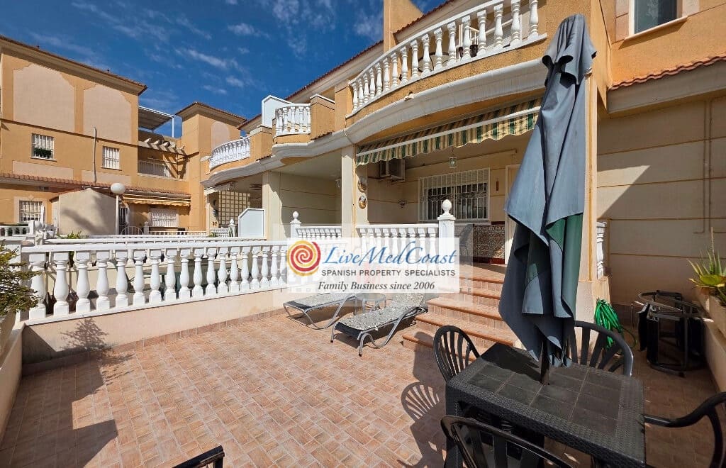 3 slaapkamer Huis te koop in Los Alcazares met zwembad - € 269.000 (Ref: 9976741)