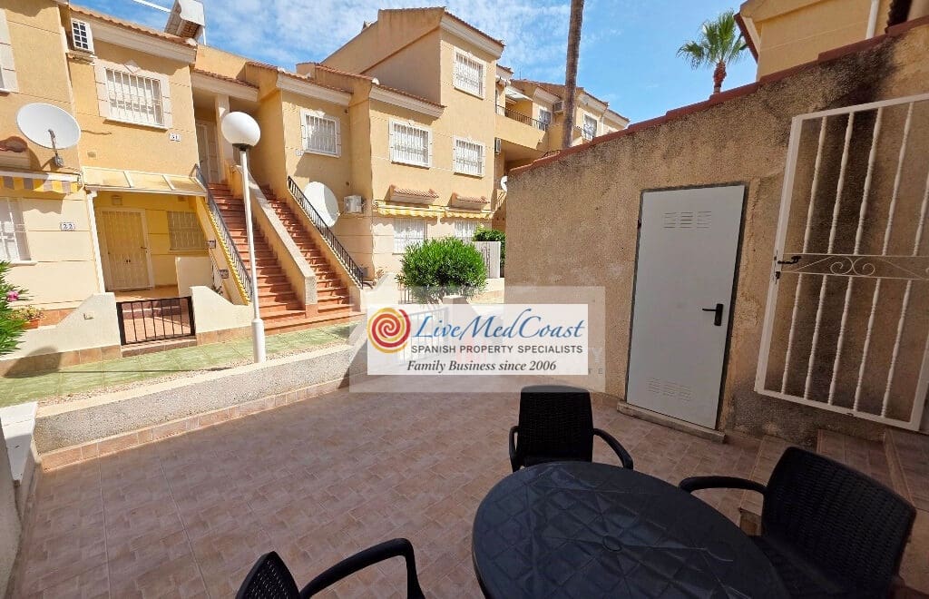 3 slaapkamer Huis te koop in Los Alcazares met zwembad - € 269.000 (Ref: 9976741)