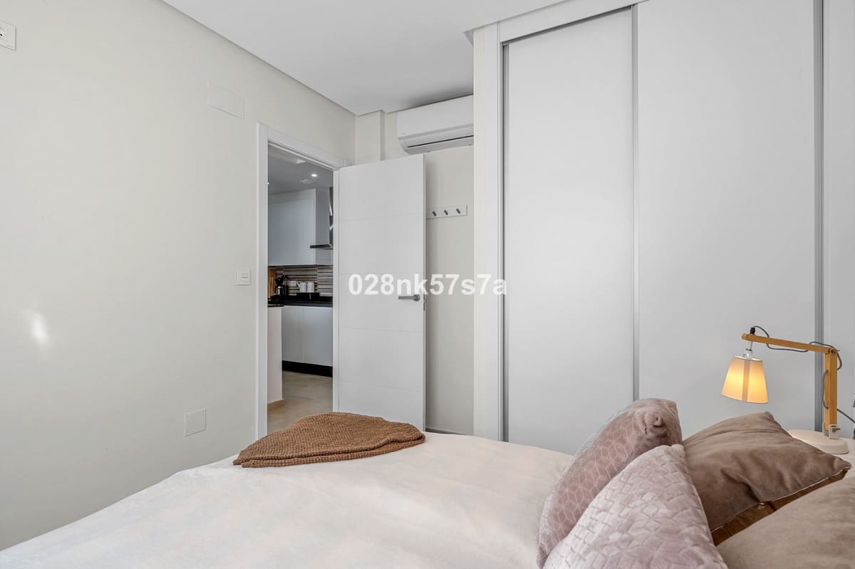 3 soverom Hus til salgs i Playa Flamenca med svømmebasseng garasje - € 329 000 (Ref: 9978120)