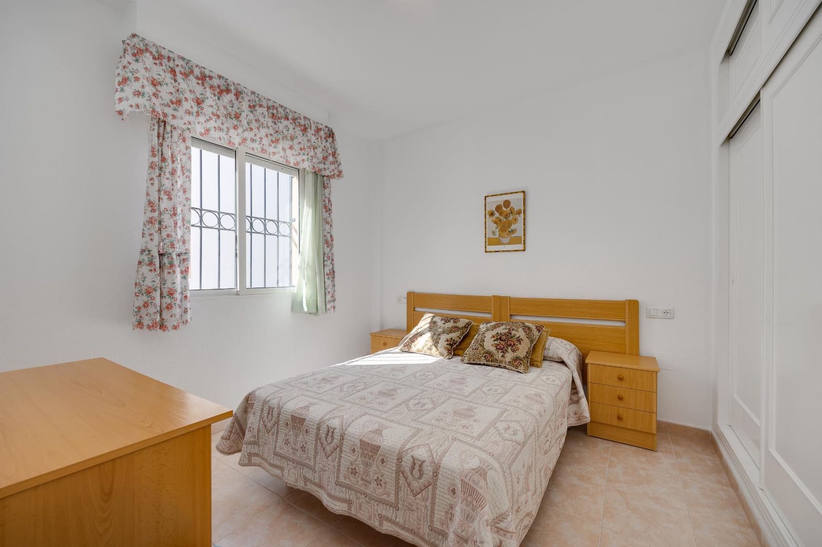 2 soveværelse Lejlighed til salg i Torrevieja med swimmingpool - € 149.900 (Ref: 9986302)