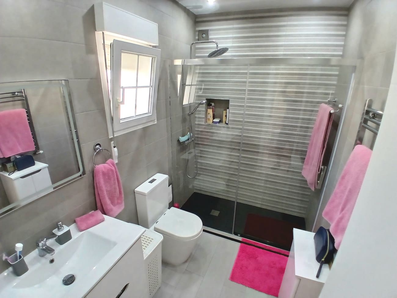 3 soveværelse Villa til salg i Villamartin med swimmingpool garage - € 364.950 (Ref: 9990154)