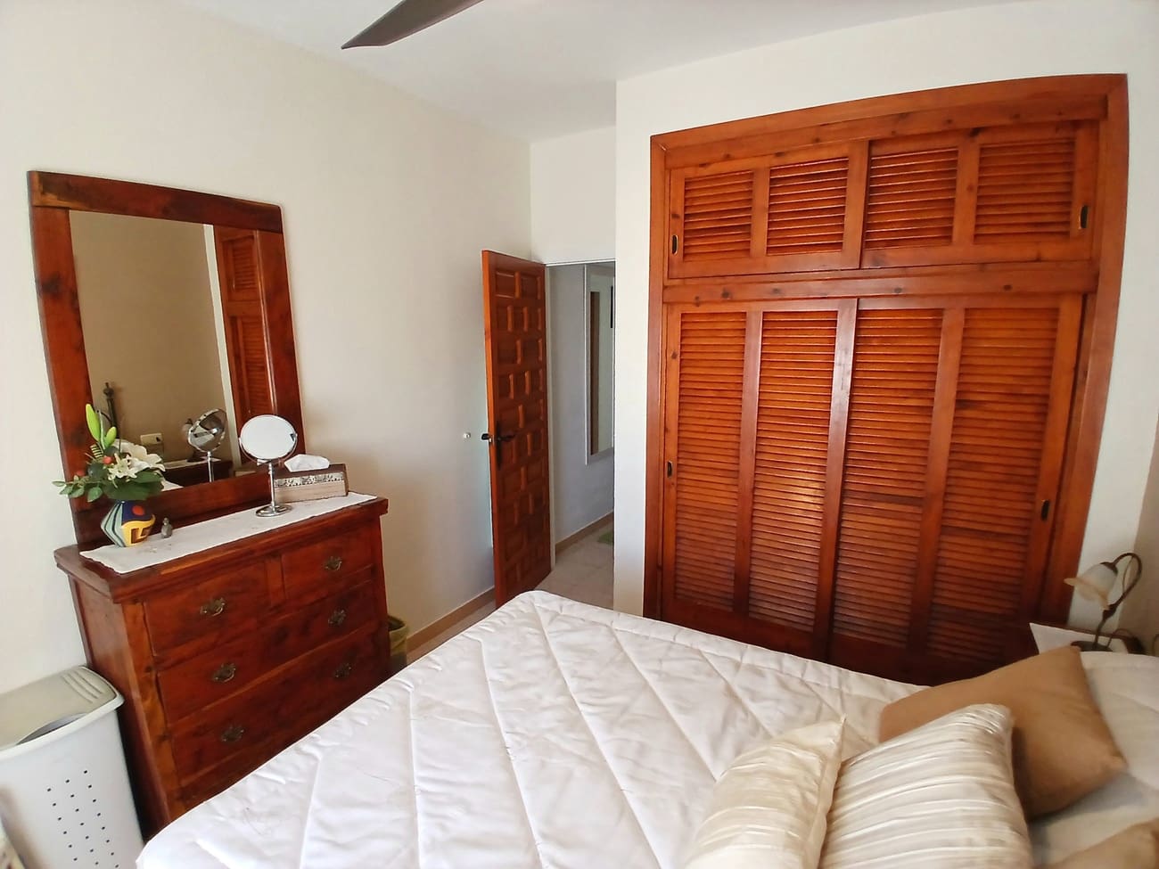 3 soveværelse Villa til salg i Villamartin med swimmingpool garage - € 364.950 (Ref: 9990154)