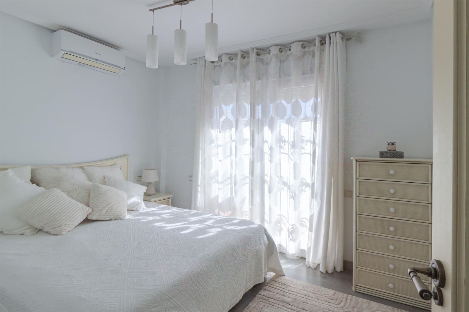 Chalet de 4 habitaciones en Los Altos en venta con piscina - 339.990 € (Ref: 9997960)