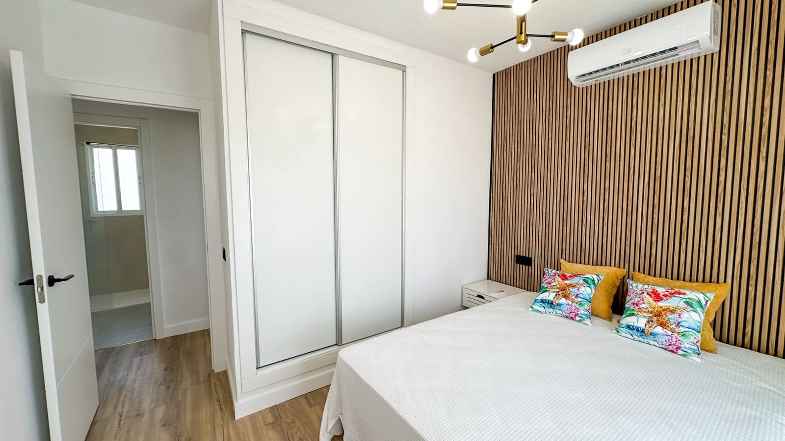 2 slaapkamer Huis te koop in Cabo Roig met zwembad garage - € 255.000 (Ref: 9999315)