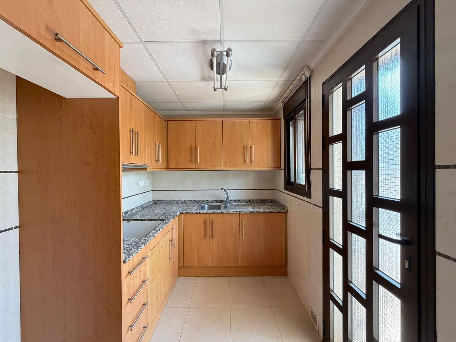 2 soveværelse Byhus til salg i Ciudad Quesada med swimmingpool garage - € 189.000 (Ref: 9999317)