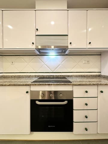 Apartamento de 2 habitaciones en Cabo Roig, Orihuela en venta con piscina - 280.000 € (Ref: 9999326)