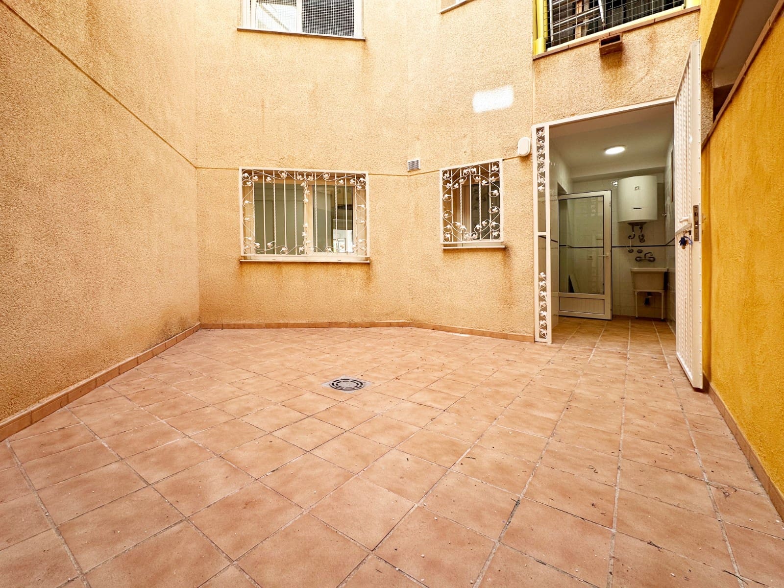 Apartamento de 2 habitaciones en Cabo Roig en venta con piscina - 280.000 € (Ref: 9999326)