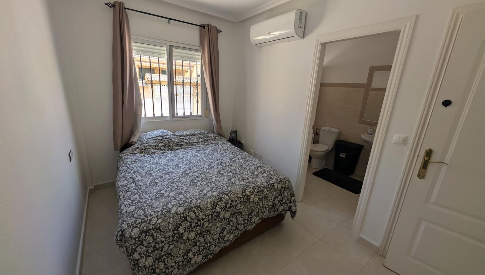 5 Zimmer Villa zu verkaufen in Algorfa mit Pool Garage - 269.990 € (Ref: 9999330)