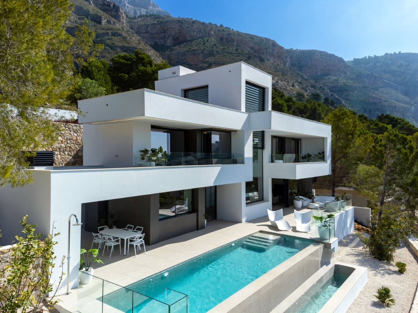 3 bedroom Villa for sale in Altea la Vella with pool - € 2,257,500 (Ref: 8598462)
