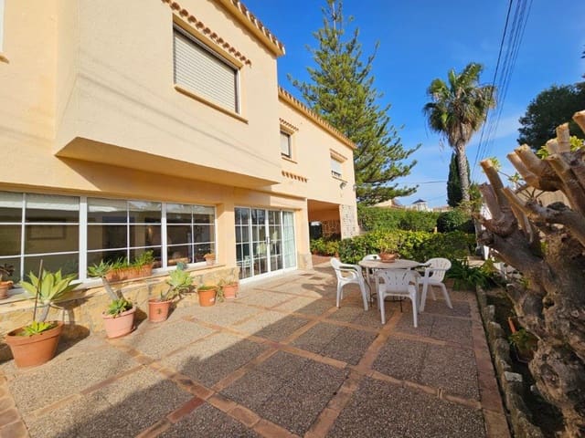 Chalet de 5 habitaciones en El Palmar - Los Molinos, Dénia en venta con piscina garaje - 490.000 € (Ref: 8598493)