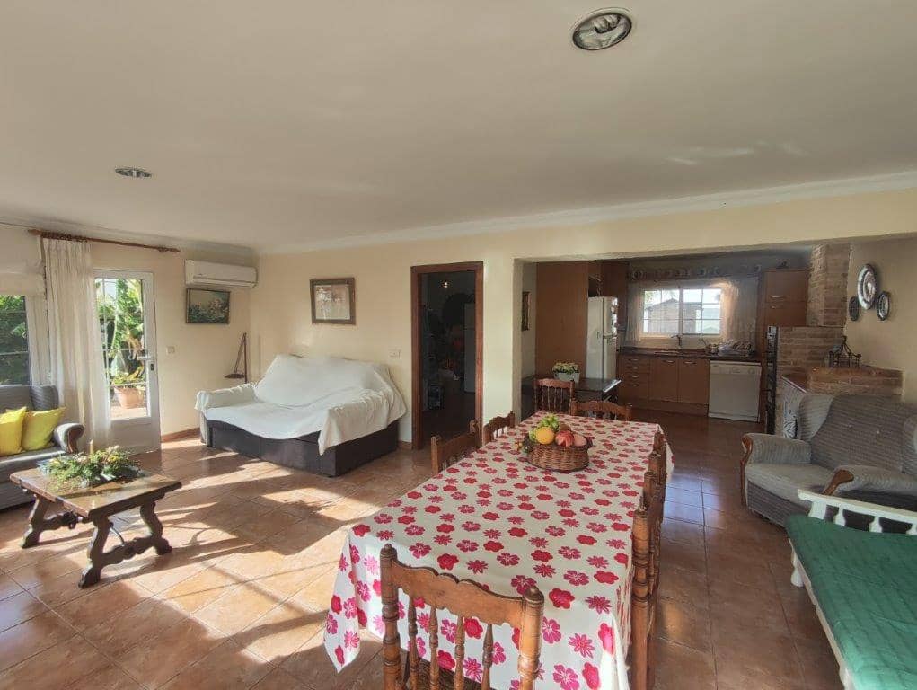 Chalet de 5 habitaciones en Dénia en venta con piscina garaje - 490.000 € (Ref: 8598493)