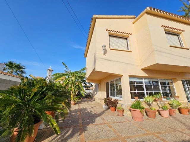Chalet de 5 habitaciones en El Palmar - Los Molinos, Dénia en venta con piscina garaje - 490.000 € (Ref: 8598493)