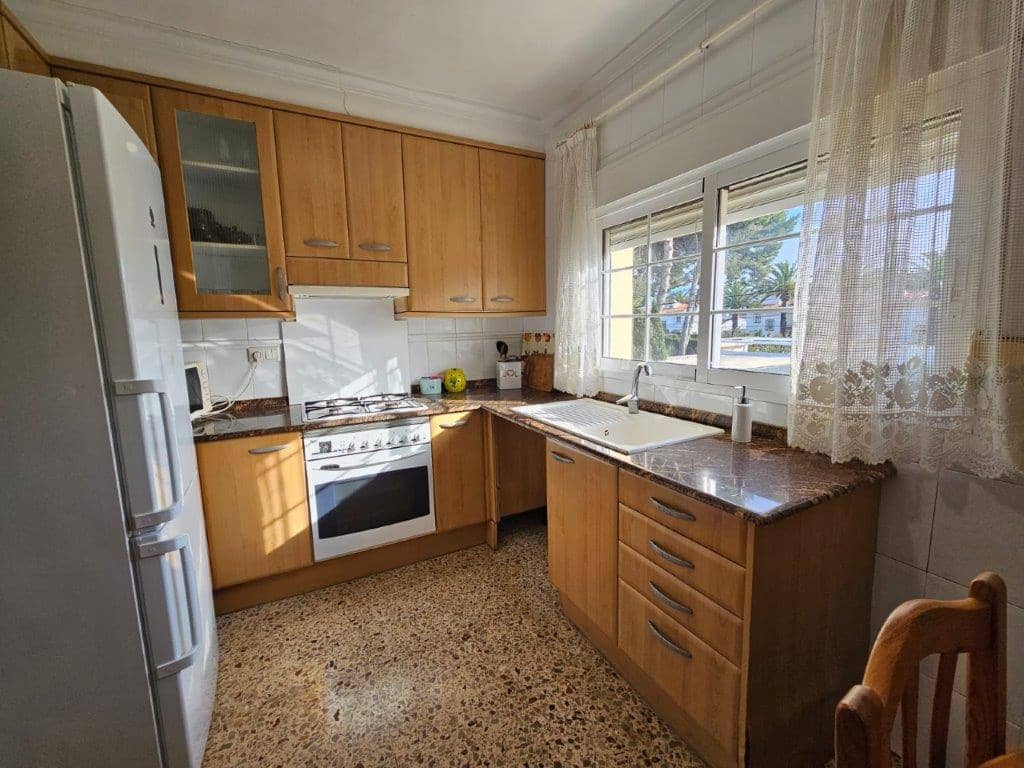 Chalet de 5 habitaciones en Dénia en venta con piscina garaje - 490.000 € (Ref: 8598493)