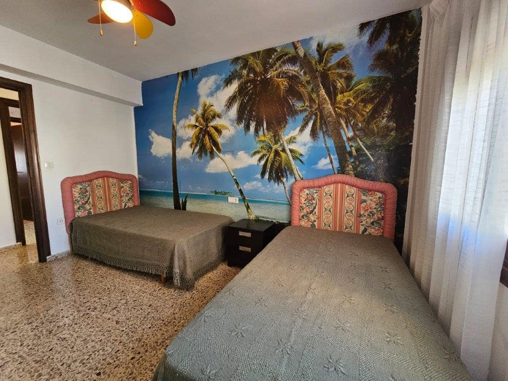 Chalet de 5 habitaciones en Dénia en venta con piscina garaje - 490.000 € (Ref: 8598493)