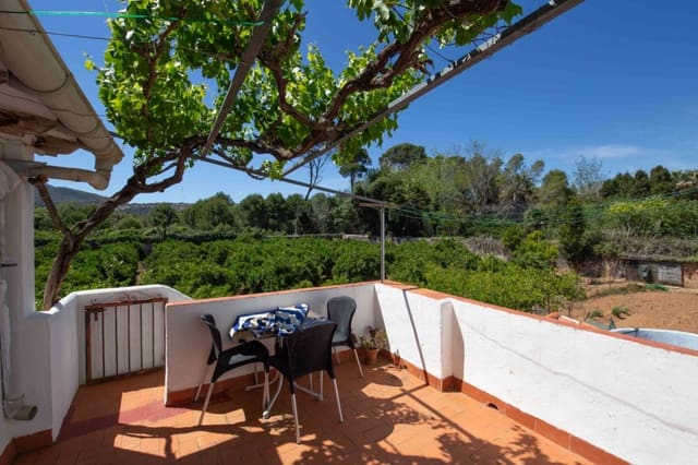 Chalet de 7 habitaciones en Centro Urbano, Dénia en venta con garaje - 560.000 € (Ref: 8598516)