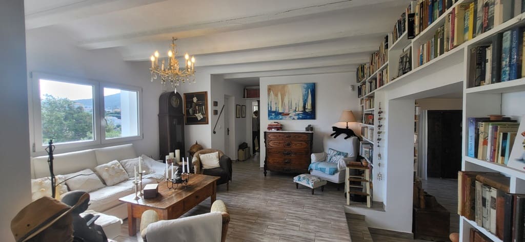 Chalet de 3 habitaciones en Dénia en venta con piscina garaje - 628.000 € (Ref: 8653844)