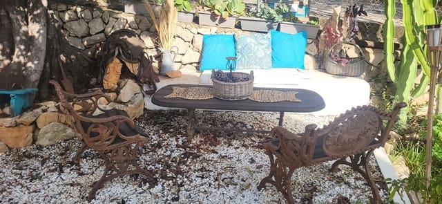 Chalet de 3 habitaciones en El Montgó, Dénia en venta con piscina garaje - 628.000 € (Ref: 8653844)