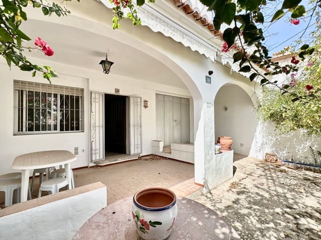 5 makuuhuone Rivitalo myytävänä paikassa Devessa - Monte Pego, Dénia mukana 
autotalli - 349 000 € (Ref: 9757552)