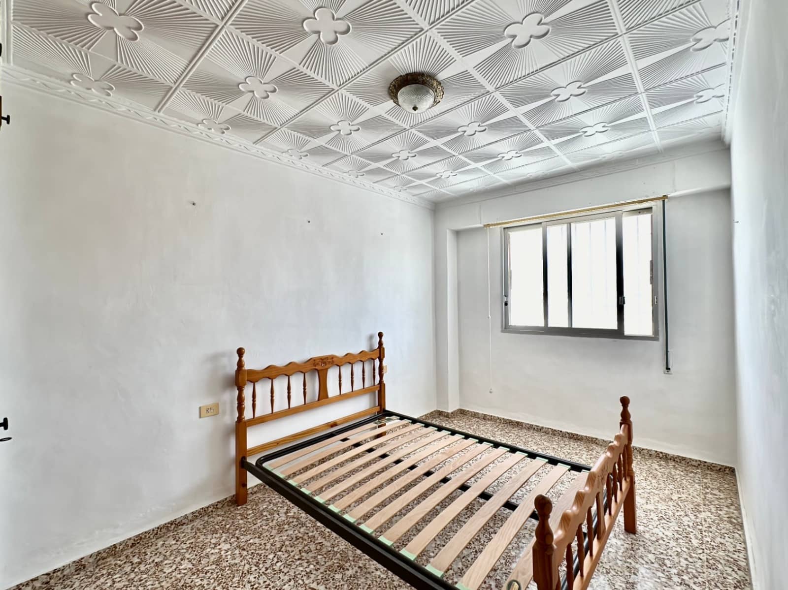 5 sovrum Radhus till salu i Denia med garage - 349 000 € (Ref: 9757552)