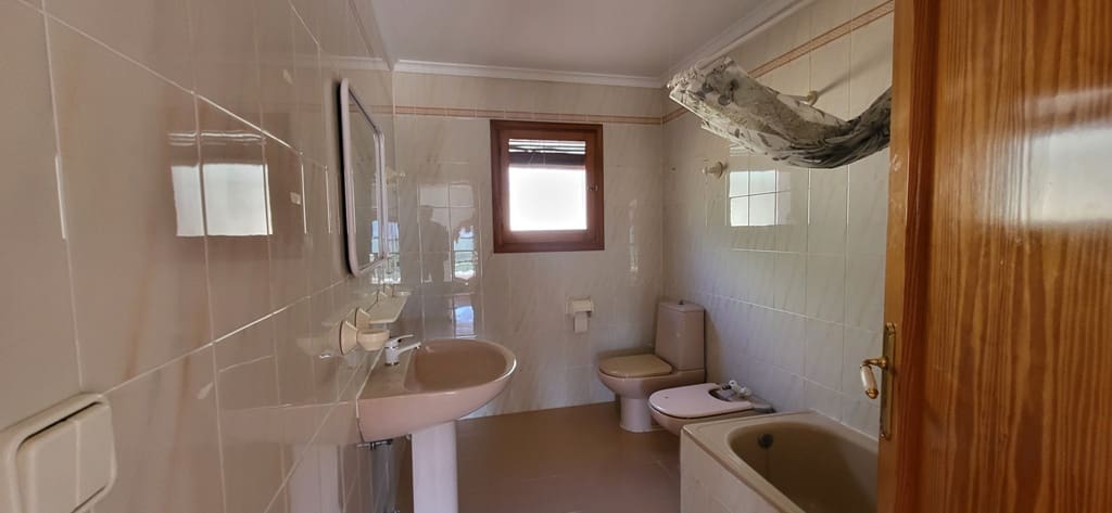 Chalet de 3 habitaciones en Sanet i Negrals en venta - 319.000 € (Ref: 9757553)