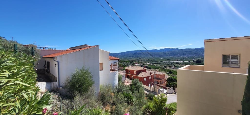 Chalet de 3 habitaciones en Sanet i Negrals en venta - 319.000 € (Ref: 9757553)