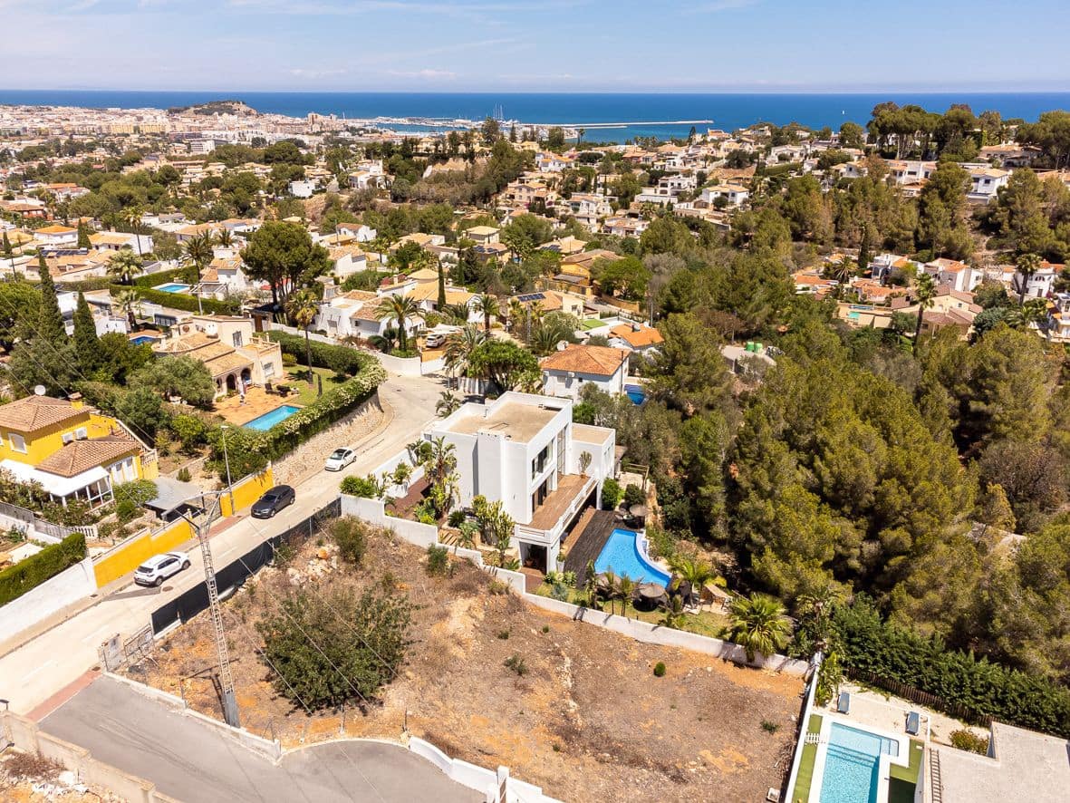 Chalet de 4 habitaciones en Dénia en venta con piscina garaje - 1.370.000 € (Ref: 9757559)