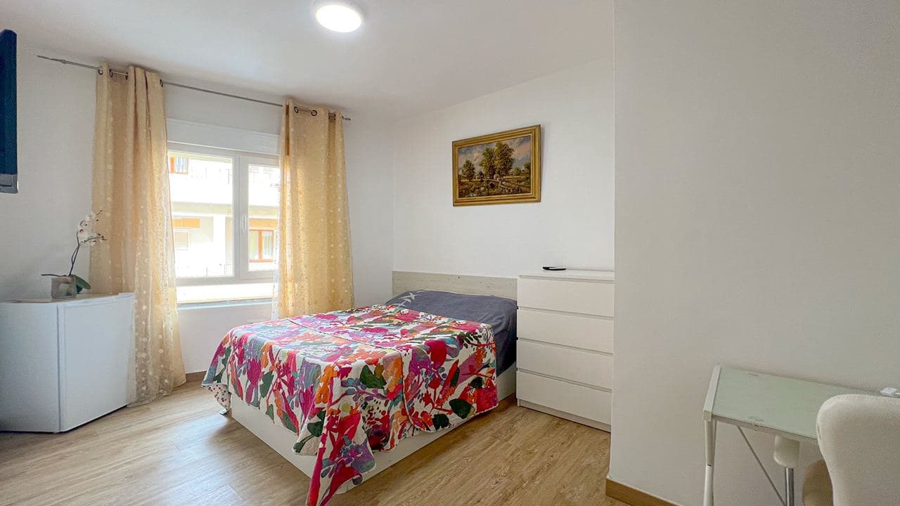 5 soveværelse Lejlighed til salg i Denia - € 329.000 (Ref: 9757561)