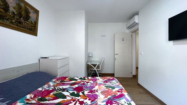 5 soveværelse Lejlighed til salg i Centro Urbano, Dénia - € 329.000 (Ref: 9757561)