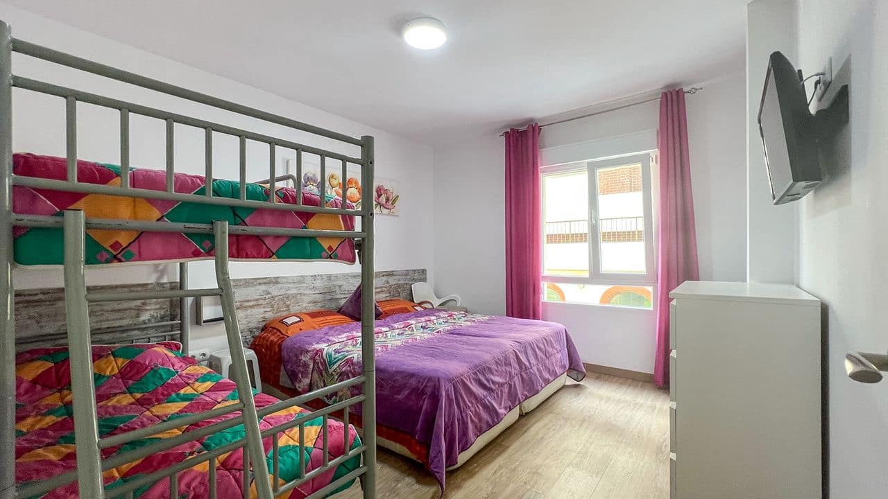 5 soveværelse Lejlighed til salg i Denia - € 329.000 (Ref: 9757561)