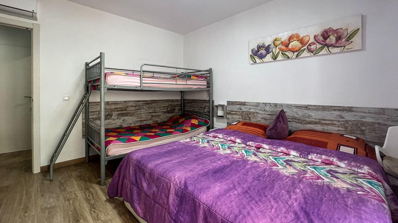 5 soveværelse Lejlighed til salg i Denia - € 329.000 (Ref: 9757561)