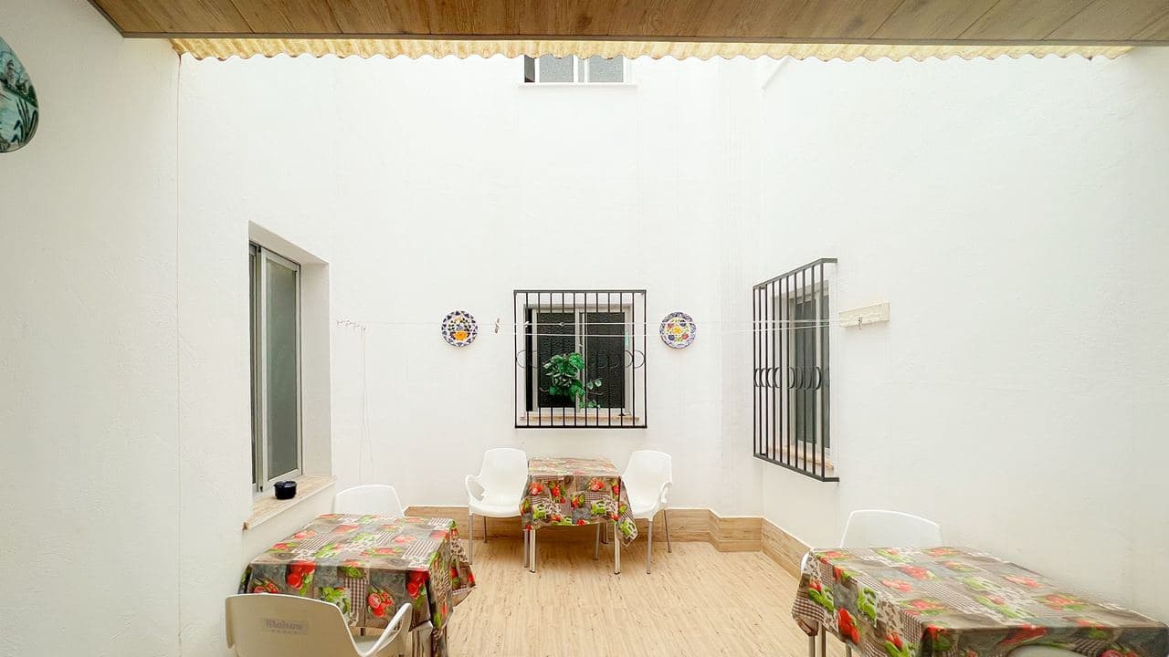 5 soveværelse Lejlighed til salg i Denia - € 329.000 (Ref: 9757561)