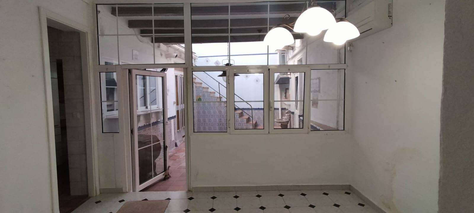 Casa de 4 habitaciones en Dénia en venta con garaje - 299.000 € (Ref: 9757563)